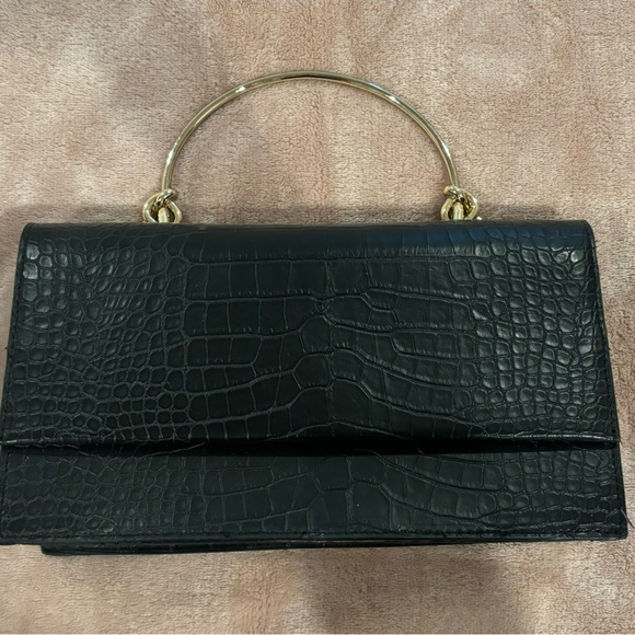 Black crocodile print leather purse - Picture 1 of 2